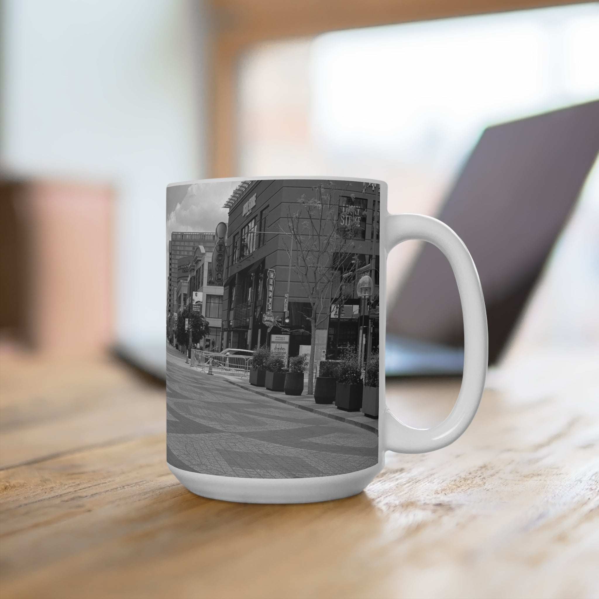 Urban Landscape Coffee Mug, 15oz Drinkware for City Lovers, Perfect Gift for Coffee Enthusiasts, Travel Enthusiasts, Home Decor, [...]